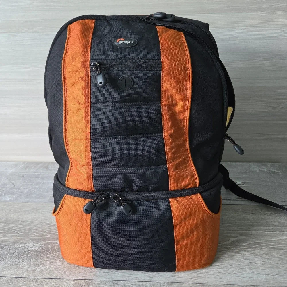 Lowepro CompuDayPack LP36297 DSLR Camera & Laptop Travel Bag Backpack Hiking